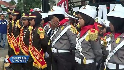 Descargar video: Jalur Puncak Ditutup saat Malam Tahun Baru, Polisi Dibantu Polisi Cilik