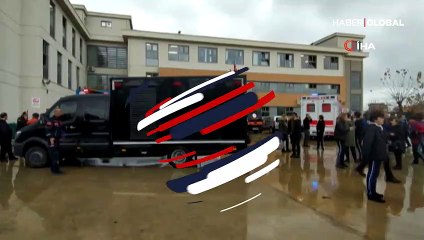 Bursa'da okulda rahatsızlanan 27 öğrenci ve 1 öğretmen hastaneye kaldırıldı
