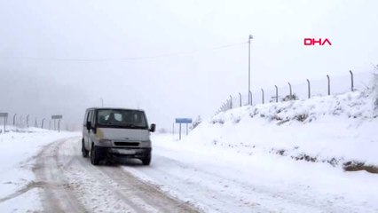 Kütahya domaniç'te kar yağışı, sis ve buzlanma