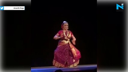Sashtang Pranaam! At 83, Vyjayanthimala puts us to shame by performing Bharatnatyam