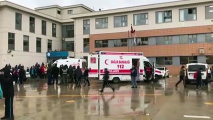 Ağır kokudan etkilenen öğrenciler hastaneye kaldırıldı (3) - BURSA