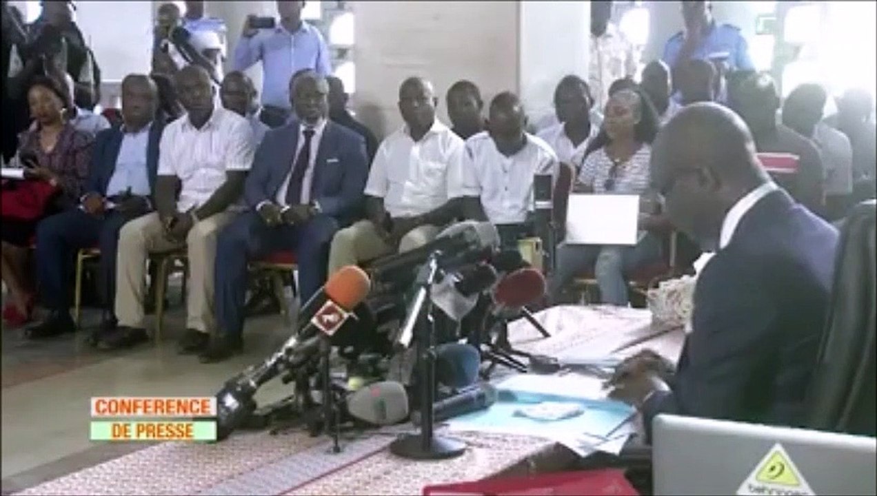 Mandat d’arrêt contre Soro: le procureur de la République brandit des preuves d’enregistrements audio et photos d’armes