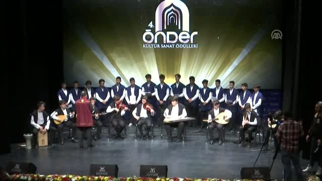 Kasapoğlu: "İmam hatip okullarının kuruluşu, memleket olarak tarihi bir yanlıştan dönüşümüzü ifade...