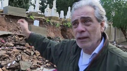 Cemitério judeu destruído