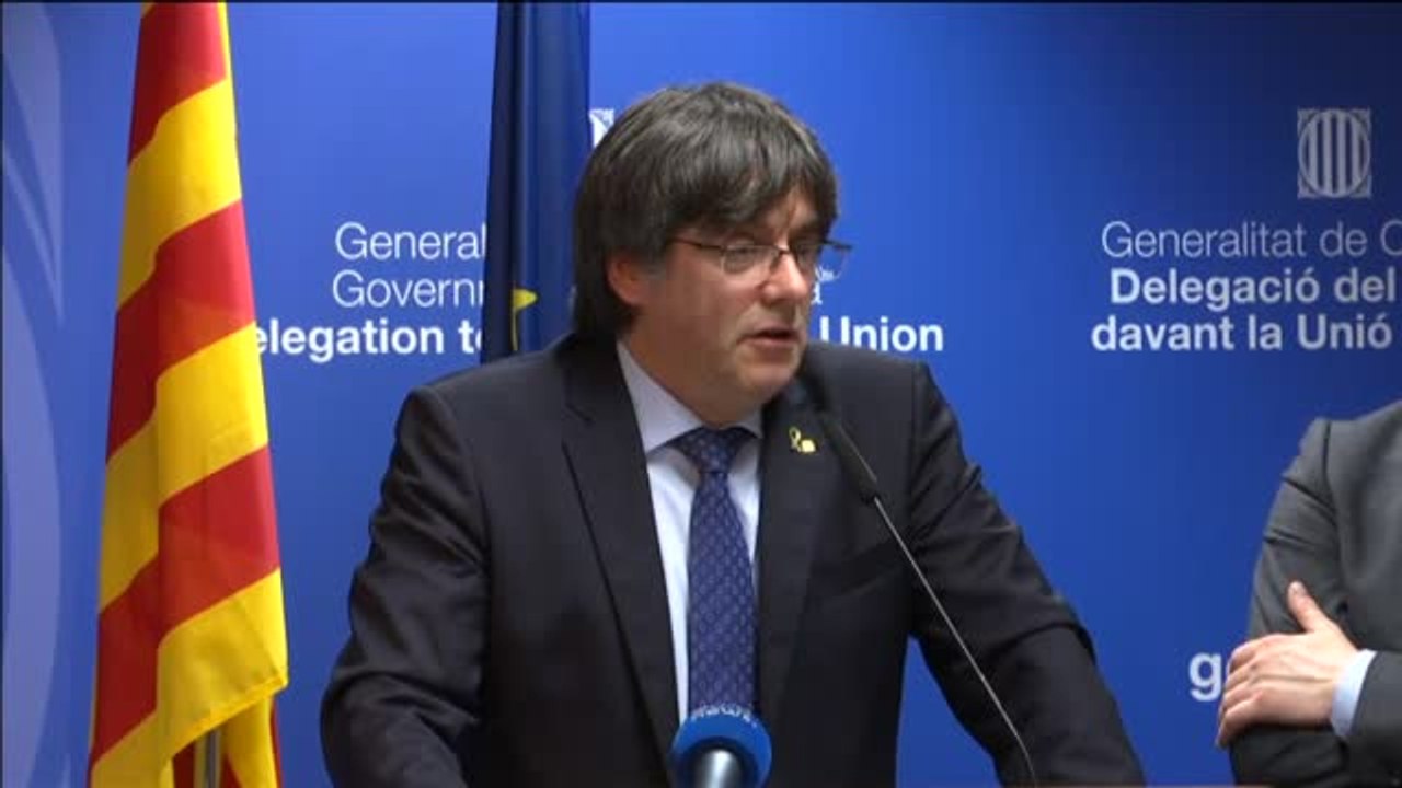 Carles Puigdemont reclama el archivo de la causa abierta contra él en España