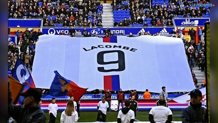 OL : tifos au Groupama Stadium