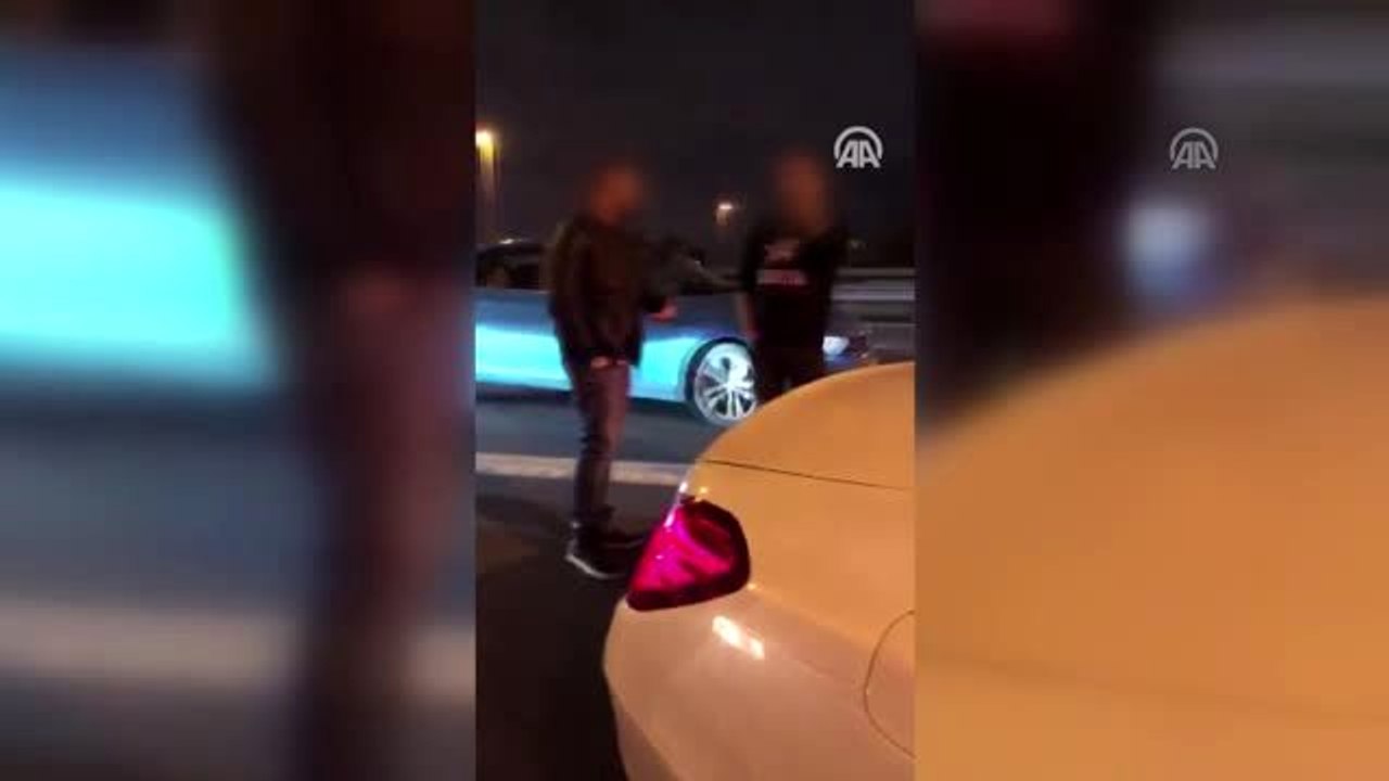 Kaza yapan sürücü, yanındaki çocuğu araçta bırakıp kaçtı