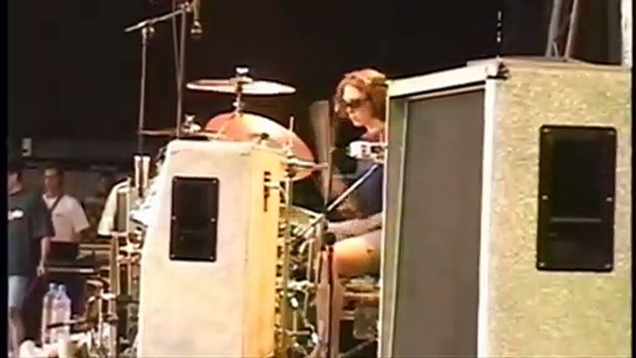 Hit So Hard Trailer Official 2012 [1080 HD] - Patty Schemel, Courtney Love