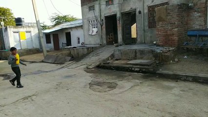 Water jumping tik tik trending video