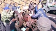 ANTIQUE OLD ENGINES Starting Up And Running Videos -- COOL