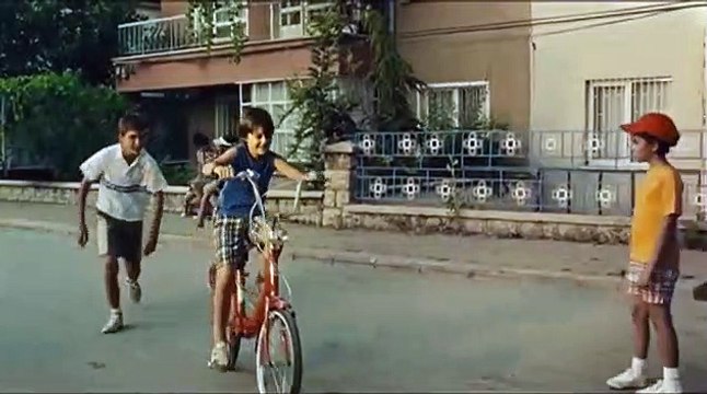 Ask Tesadufleri Sever (Love Just a Coincidence)