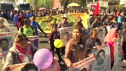 Los estudiantes desaparecidos en México podrían haber sido divididos y dispersados