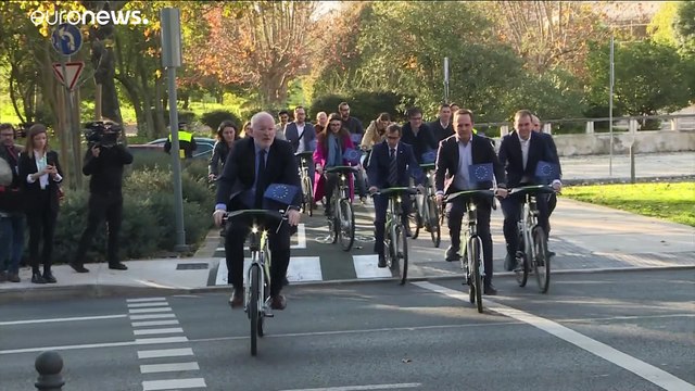 Timmermans a briteknek: visszavárunk benneteket