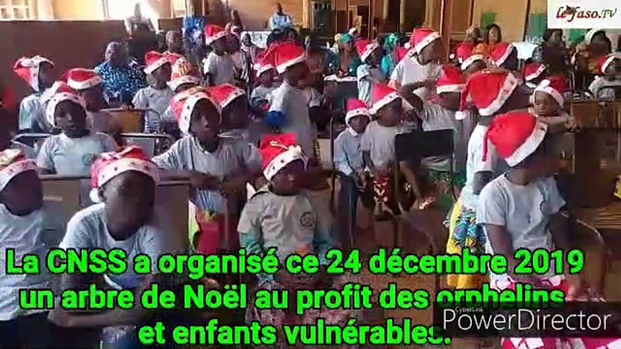 Arbre de Noël  La Caisse nationale de sécurité sociale (CNSS) donne du sourire aux orphelins et enfants vulnérables