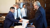 Diego Armando Maradona visita la Casa Rosada