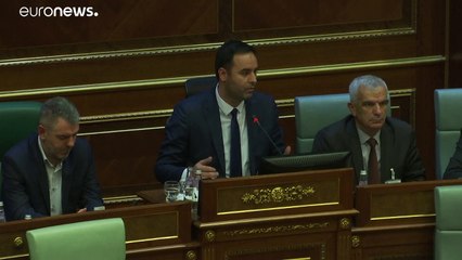 Με νέα Βουλή αλλά χωρίς κυβέρνηση