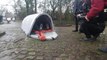 Les igloos pour sans-abris arrivent à Charleroi