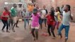 niños felices cantando y bailando || Masaka Kids Africana