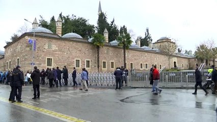 Cumhurbaşkanı Erdoğan cuma namazını Gebze'de kıldı