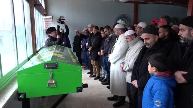 Karabük halk otobüsünden düşen kadın öldü