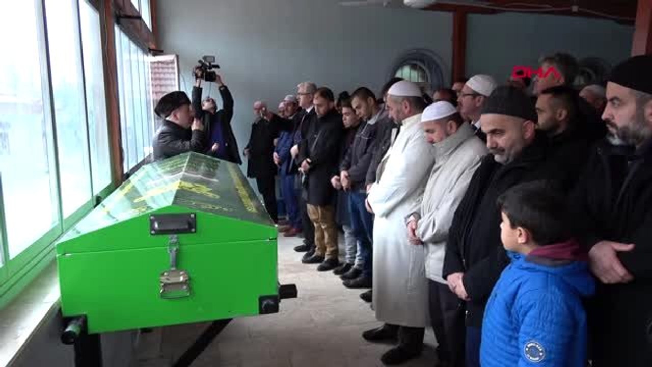 Karabük halk otobüsünden düşen kadın öldü