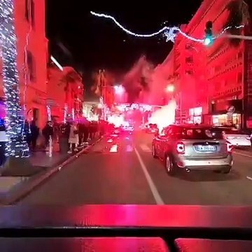 Les supporters toulonnais réservent un accueil de folie au car du RCT