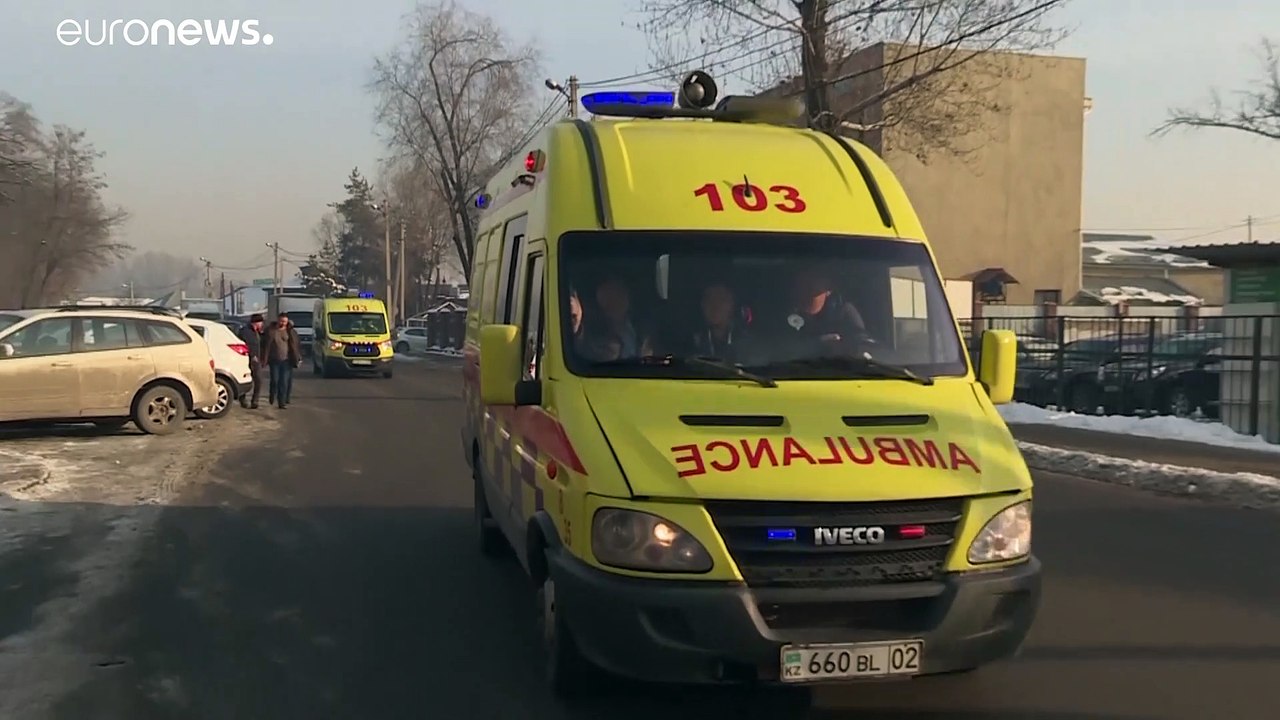 Flugzeugabsturzes mit 12 Toten: Toqajew kündigt Untersuchung an