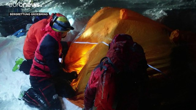 Лыжник провел под снегом 5 часов