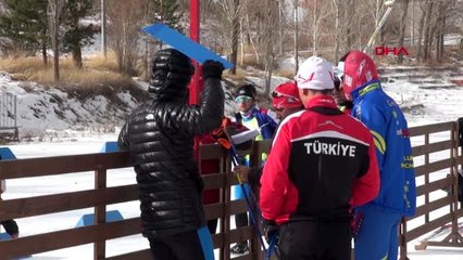 Erzurum kar yağmayan nijerya'nın ilk ve tek kayaklı koşucusu