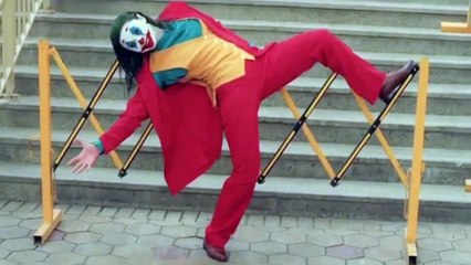 ميس حمدان تتنكر بزي الجوكر