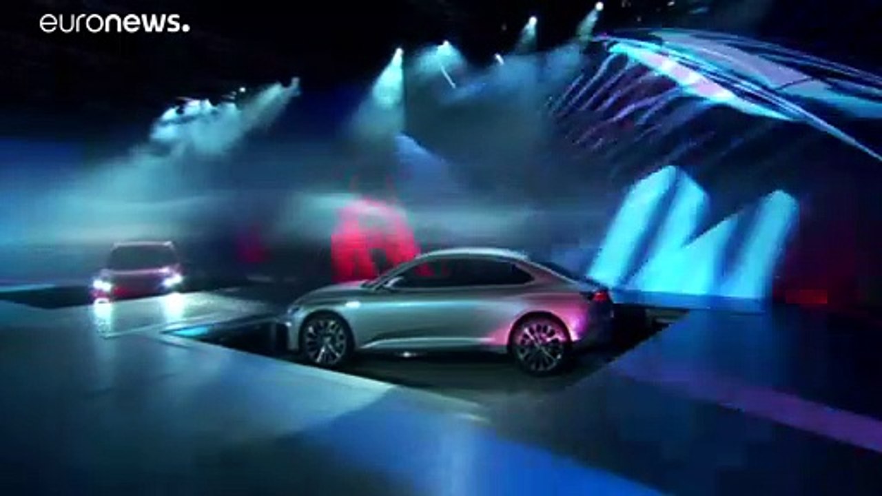 شاهد: رجب طيب أردوغان فخور بالسيارة المحلية التركية