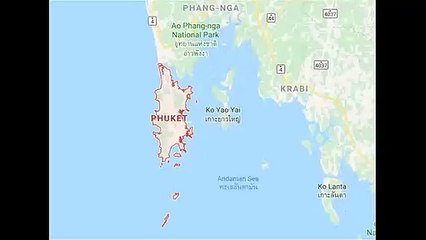 Rescatan a 9 turistas de un barco incendiado por un relámpago