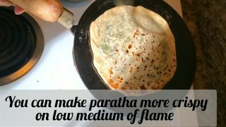बथुआ का ऐसा पराठा जिससे पेट भरेगा दिल नहीं | Bathua Paratha recipe|Aloo Bathua paratha recipe