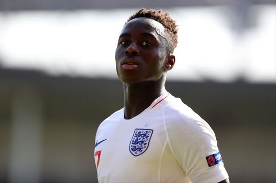 Le joli but d'Arvin Appiah avec les U18 anglais