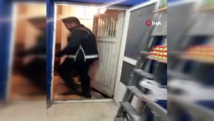 Adana’da kaçak içki ve sigara operasyonu