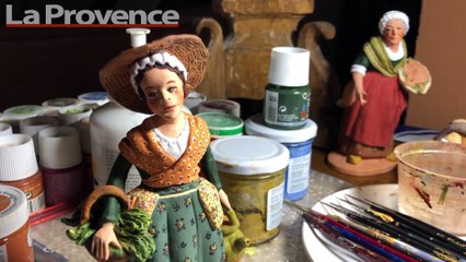 Arles : un santonnier nous fait visiter son atelier