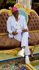 Alpha Blondy parle à la Côte d'Ivoire.