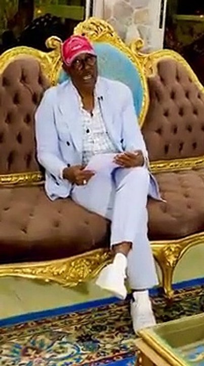 Alpha Blondy parle à la Côte d'Ivoire.