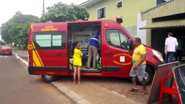 Adolescente é socorrida pelo Siate no Bairro XIV de Novembro