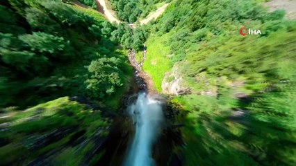 Özel yapım drone ile 1 yıl boyunca Türkiye'nin doğal güzelliklerini görüntüledi