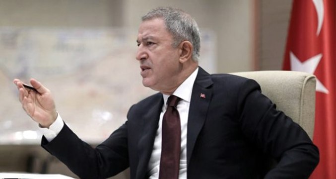 Bakan Akar ve TSK'nın komuta kademesi sınırın sıfır noktasına gitti