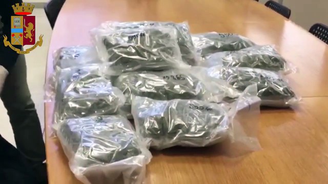 Sesto San Giovanni (MI) - Albanese fermato con 60 chili di marijuana (27.12.19)