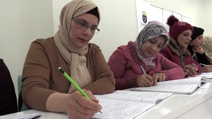 Mülteci kadınlar yeni hayatlarına Türkçe ile uyum sağlıyor - ESKİŞEHİR