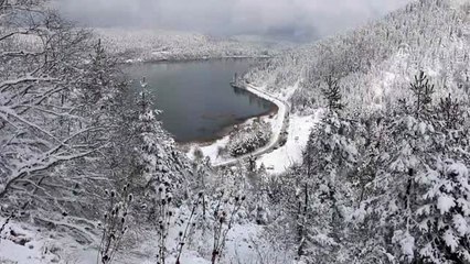 Abant'ta doğaseverler karın tadını çıkardı - BOLU