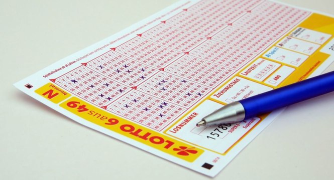 Il gagne 14 fois au loto et nous révèle son secret