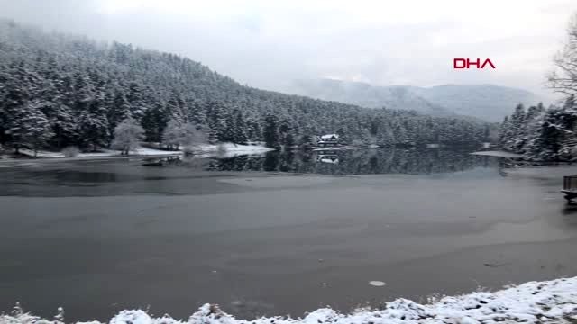 Bolu gölcük tabiat parkı'nda kartpostallık güzellik