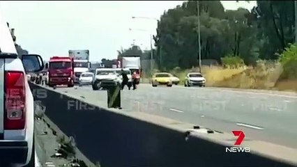 Ce héros se jette dans une voiture hors de contrôle pour la stopper