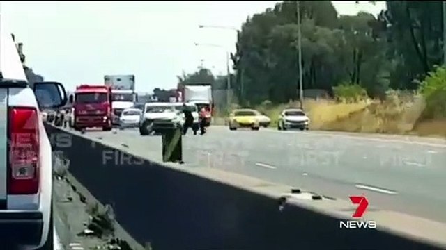 Ce héros se jette dans une voiture hors de contrôle pour la stopper