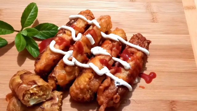 Crispy Cabbage Maggi Rolls Recipe | Cabbage Roll Recipe | Chicken & Vegetable Stuffed Cabbage Roll | Radoas Kitchen