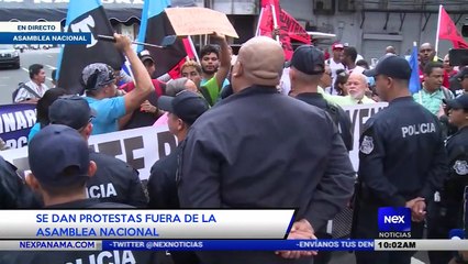 Скачать видео: Se dan protestas a las afueras de la Asamblea Nacional - Nex Noticias